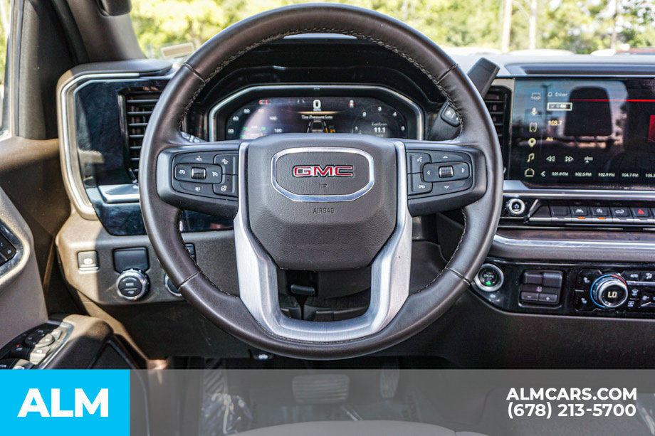 Used 2025 GMC Sierra 1500 SLT RWD image 27