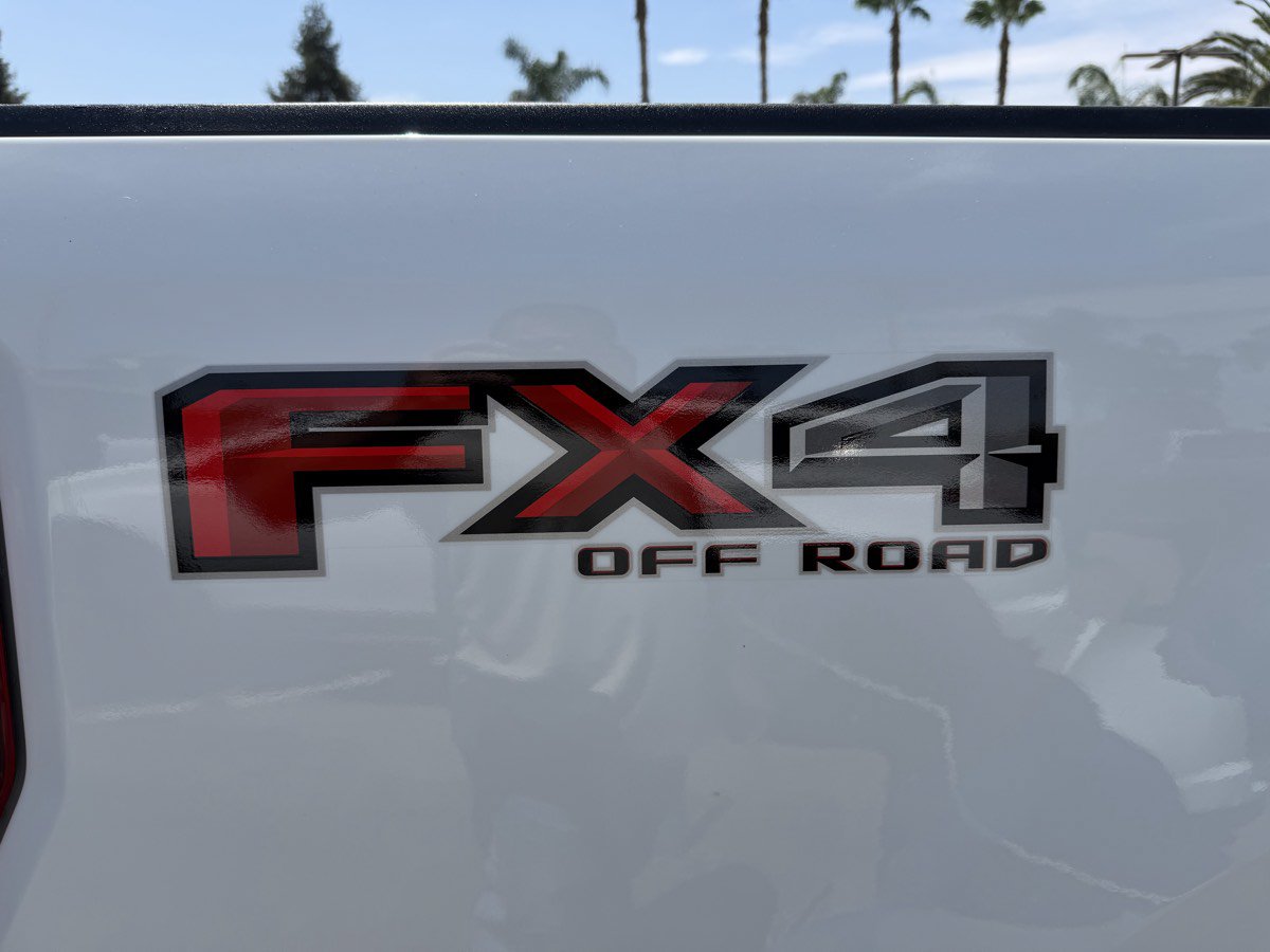 Used 2017 Ford F250 XLT w/ XLT Value Package AWD/4WD image 12