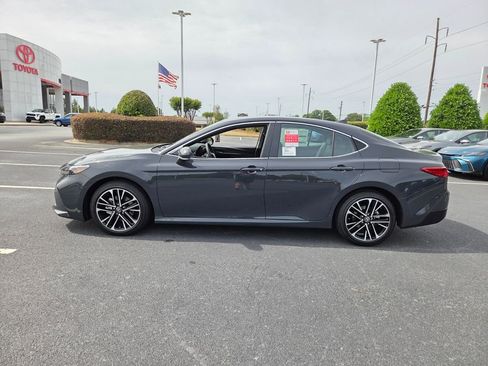 New 2026 Toyota Camry XLE FWD image 4