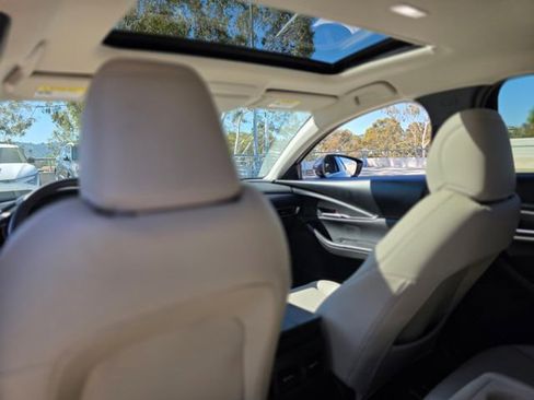 Certified 2025 MAZDA CX-30 AWD 2.5 S w/ Preferred Package image 17