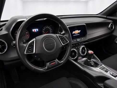 Used 2023 Chevrolet Camaro SS RWD image 16