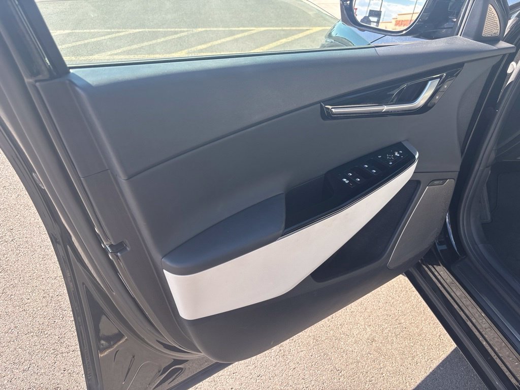Certified 2023 Kia EV6 GT-Line w/ GT-Line White Seat Package AWD/4WD image 6