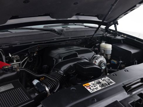 Used 2011 Chevrolet Tahoe LTZ image 45