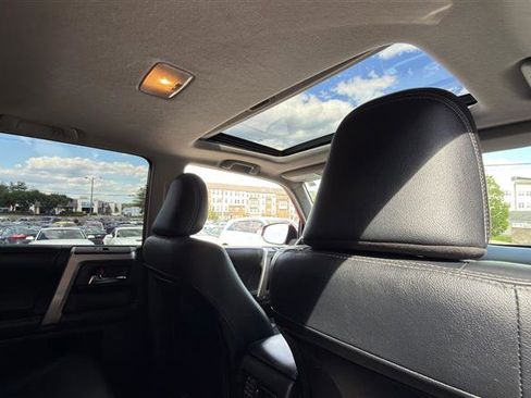 Used 2015 Toyota 4Runner Limited AWD/4WD image 12