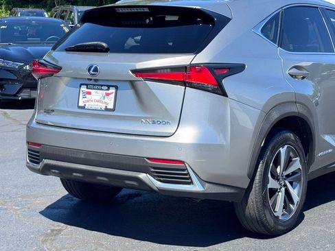 Used 2018 Lexus NX 300h AWD w/ Premium Package image 4