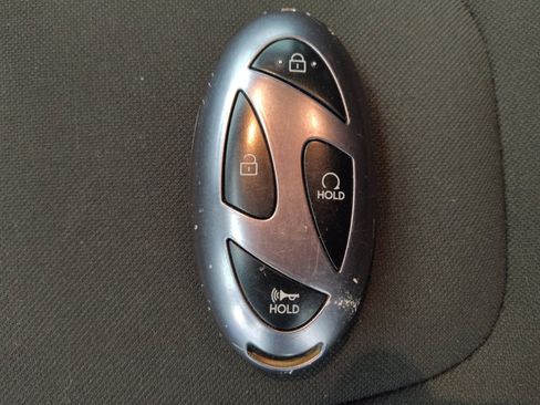 Used 2025 Hyundai Elantra Hybrid FWD image 32