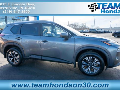 Used 2023 Nissan Rogue SV w/ SV Premium Package image 1