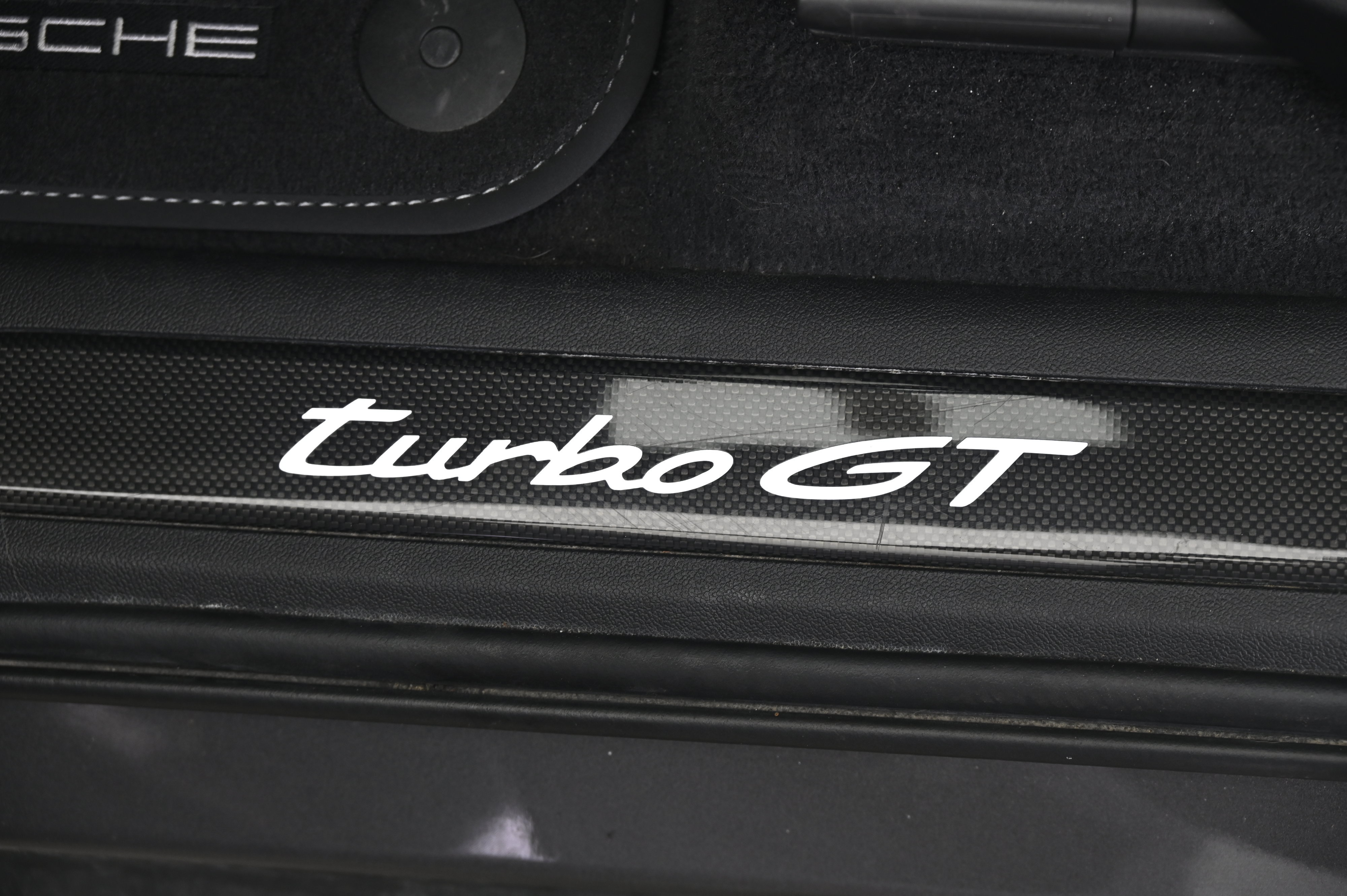 Used 2024 Porsche Cayenne Turbo GT AWD/4WD image 27
