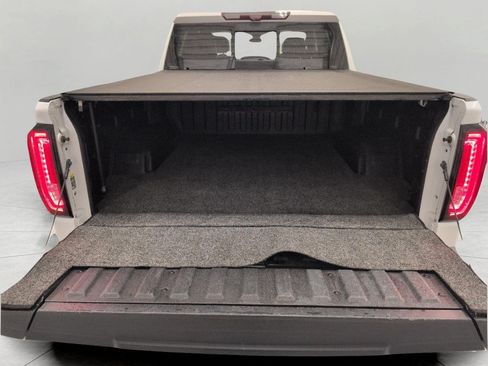 Used 2020 GMC Sierra 1500 Denali w/ Denali Ultimate Package AWD/4WD image 15