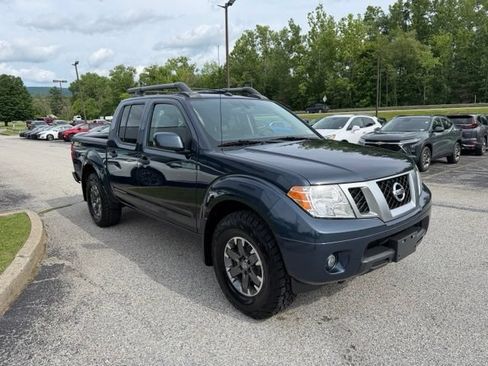 Used 2021 Nissan Frontier PRO-4X w/ Pro-4x Utility Package AWD/4WD image 3
