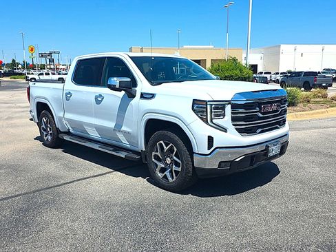 Used 2026 GMC Sierra 1500 SLT AWD/4WD image 6