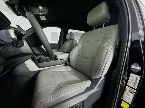 New 2026 Toyota Tundra Limited AWD/4WD image 21