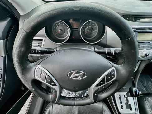 Used 2011 Hyundai Elantra Limited FWD image 17