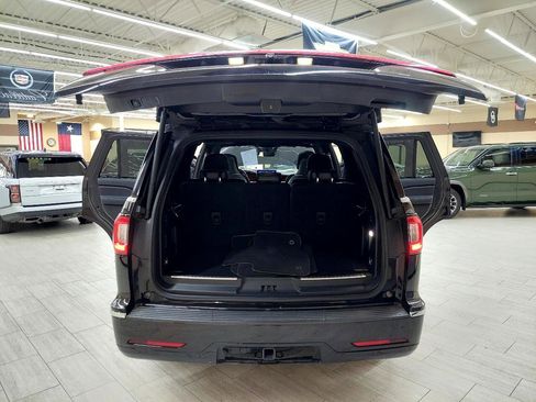 Used 2019 Lincoln Navigator Reserve w/ Cargo Package image 11