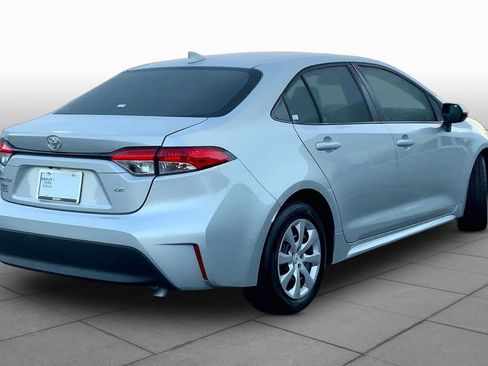 Used 2026 Toyota Corolla LE FWD image 13