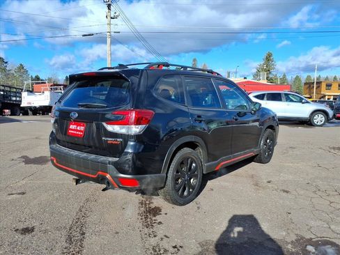 Used 2021 Subaru Forester Sport image 7