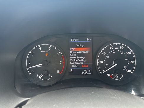 Used 2025 Nissan Altima 2.5 S FWD image 15