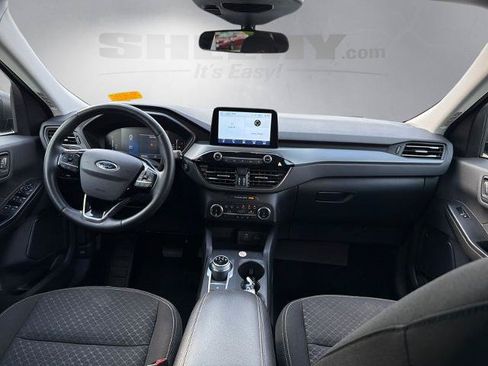 Certified 2024 Ford Escape Active AWD/4WD image 3