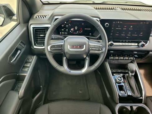 New 2026 GMC Canyon Elevation AWD/4WD image 12