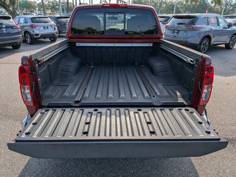 Used 2019 Nissan Frontier SL RWD image 18