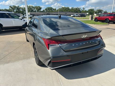 New 2026 Hyundai Elantra N Line FWD image 6