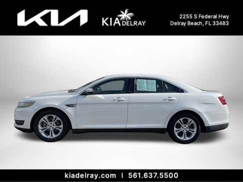 Used 2014 Ford Taurus SEL w/ Equipment Group 201A image 5