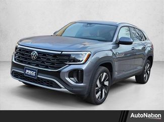 Used 2025 Volkswagen Atlas Cross Sport SE video 1