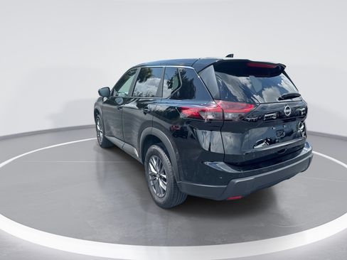Used 2026 Nissan Rogue SV AWD/4WD image 6