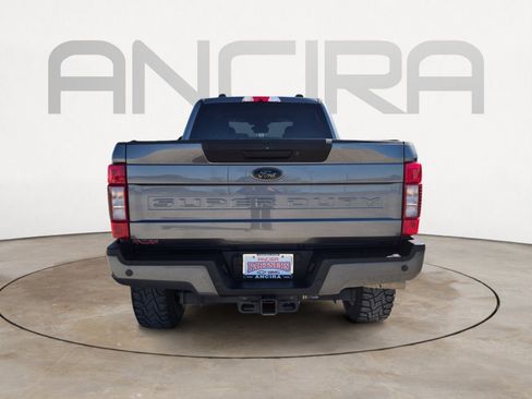 Used 2022 Ford F350 XLT w/ Black Appearance Package image 9