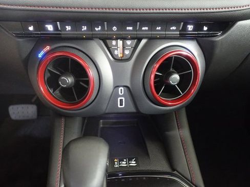 Used 2023 Chevrolet Blazer RS image 16