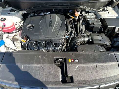Certified 2023 Hyundai Tucson SE AWD/4WD image 10