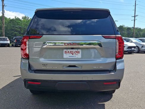 Used 2023 GMC Yukon SLE w/ Gmc Pro Safety Plus Package AWD/4WD image 5