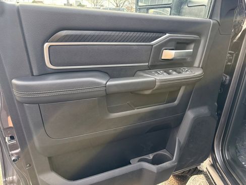 Used 2025 RAM 2500 Big Horn image 17
