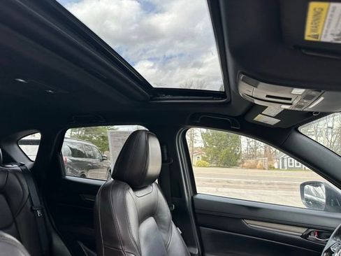 Used 2023 MAZDA CX-5 Signature image 19