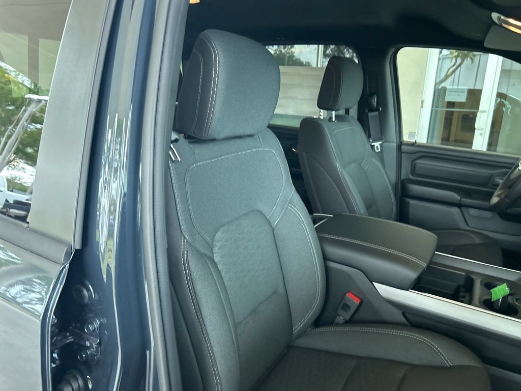 New 2025 RAM 1500 Tradesman AWD/4WD image 21