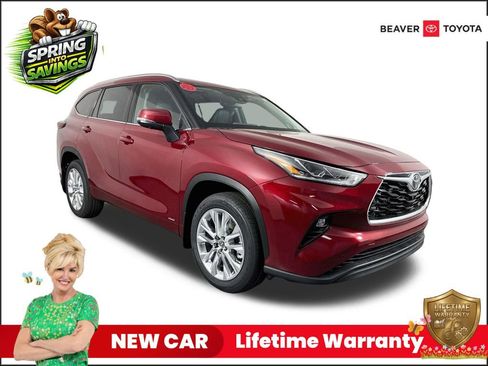 New 2026 Toyota Highlander Limited AWD/4WD image 1