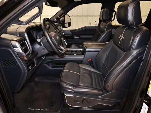 Certified 2024 Ford F250 Platinum image 13
