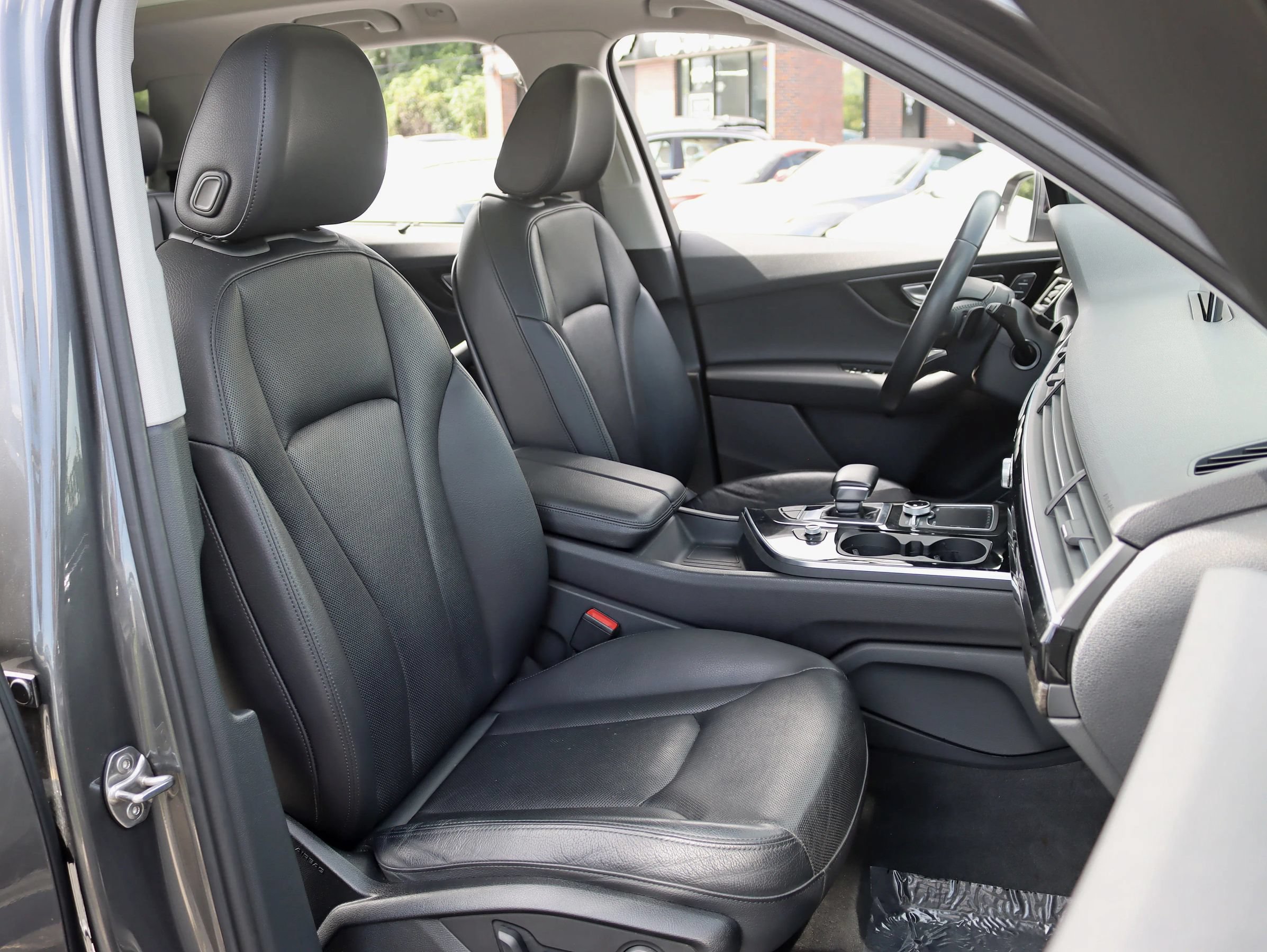 Used 2019 Audi Q7 3.0T Prestige AWD/4WD image 35