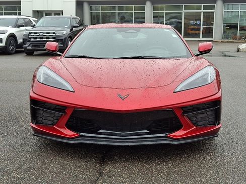 Used 2024 Chevrolet Corvette Stingray Coupe w/ Z51 Performance Package image 3