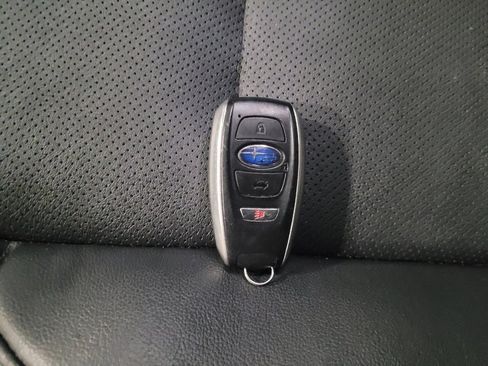 Used 2016 Subaru Outback 2.5i Limited image 32