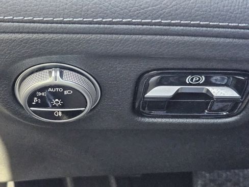 Certified 2023 Mercedes-Benz EQS 450+ Sedan image 21