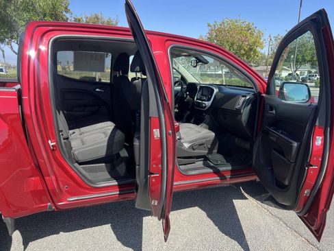 Used 2019 GMC Canyon SLE w/ Elevation Edition RWD image 39