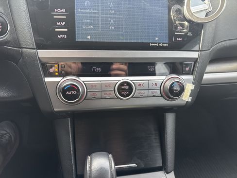 Used 2015 Subaru Legacy 3.6R Limited image 25