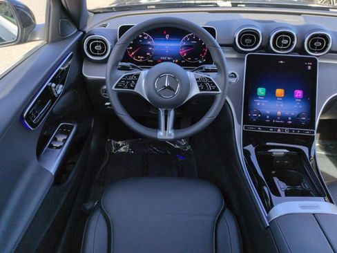Used 2025 Mercedes-Benz C 300 Sedan image 15