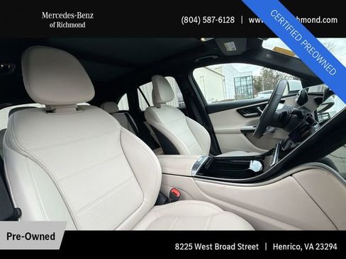 Used 2025 Mercedes-Benz GLC 300 4MATIC image 14
