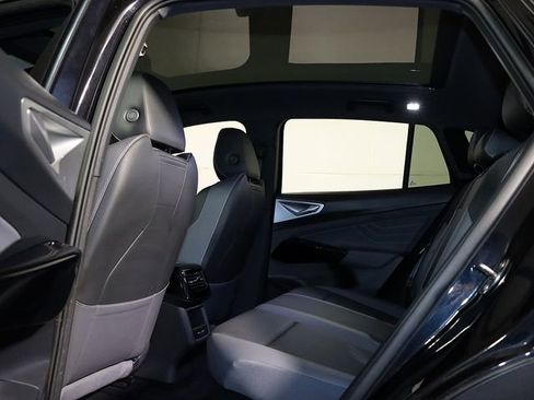 Used 2023 Volkswagen ID.4 Pro S image 14