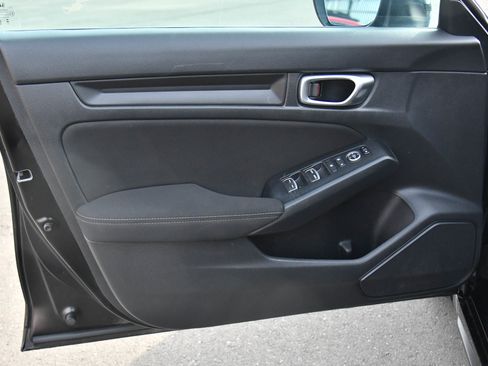 Used 2023 Honda Civic Sport image 13