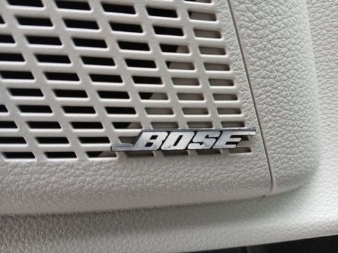 Used 2024 Kia Carnival SX Prestige image 24