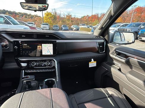 New 2026 GMC Sierra 1500 Denali image 28