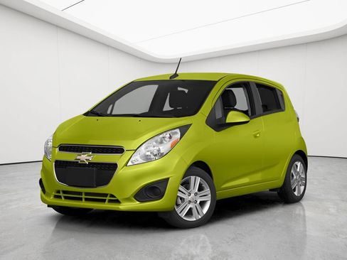 Used 2014 Chevrolet Spark LT FWD image 26